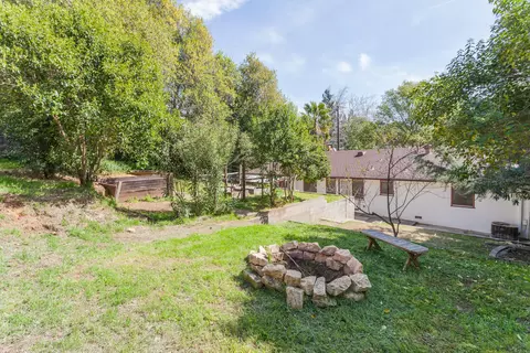3566 Sunset Dr, Redding, CA 96001 photo 29