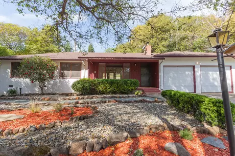 3566 Sunset Dr, Redding, CA 96001 photo 31