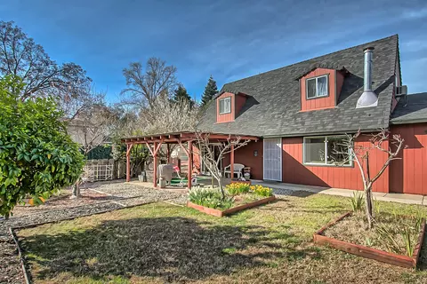 1795 Lazelle Ct, Redding, CA 96002 photo 1