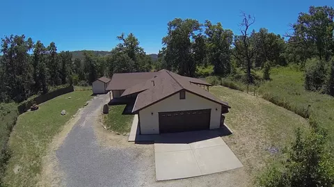 29663 Round Mountain Rd, Round Mountain, CA 96084 photo 32