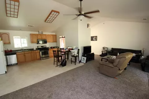 29663 Round Mountain Rd, Round Mountain, CA 96084 photo 3