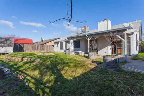 3697 Magnums Way, Redding, CA 96003 photo 32