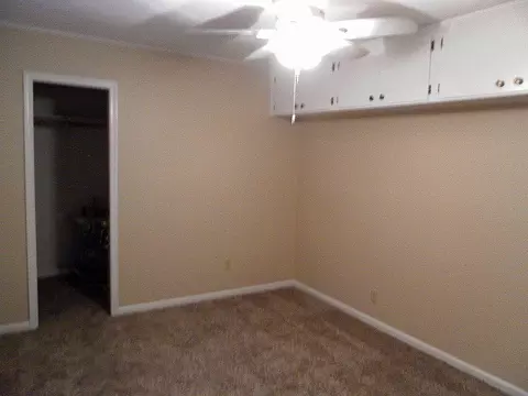2185 Paris Ave, Redding, CA 96001 photo 25