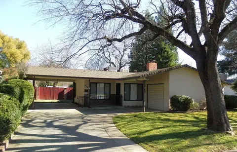 2185 Paris Ave, Redding, CA 96001 photo 1