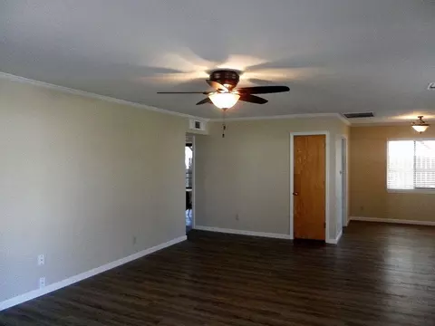 2185 Paris Ave, Redding, CA 96001 photo 14