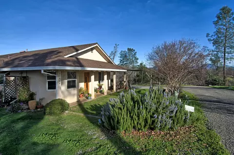 21646 Kathy Ln, Redding, CA 96003 photo 37
