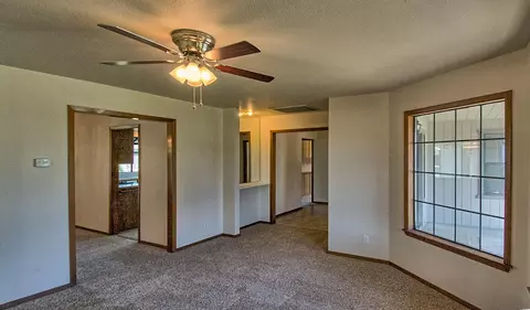 7536 Fiesta Way, Redding, CA 96002 photo 7