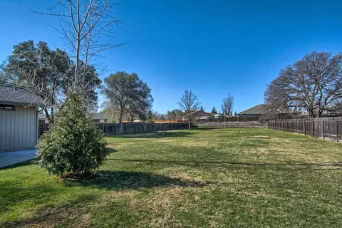 7536 Fiesta Way, Redding, CA 96002 photo 37