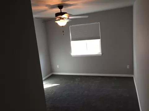 1611 Mistletoe Ln, Redding, CA 96002 photo 22