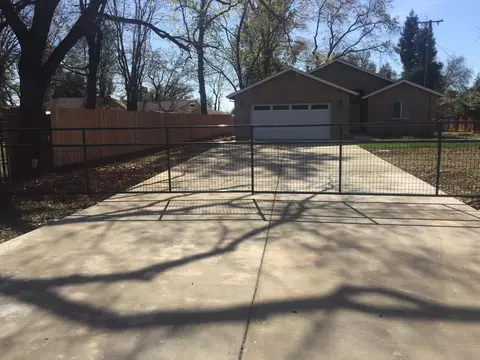 1611 Mistletoe Ln, Redding, CA 96002 photo 24
