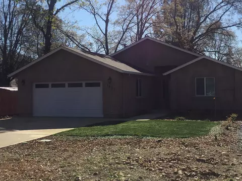 1611 Mistletoe Ln, Redding, CA 96002 photo 27