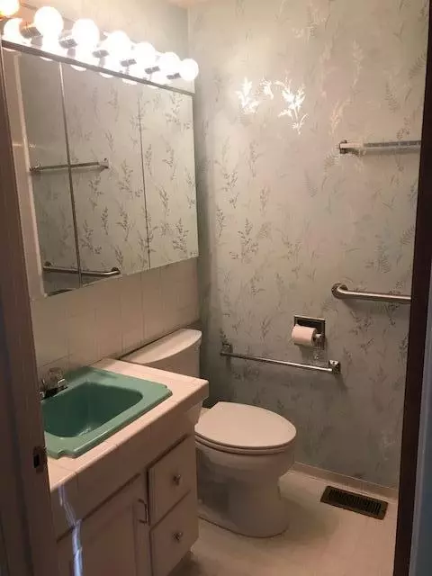 12320 Macs, Redding, CA 96003 photo 9