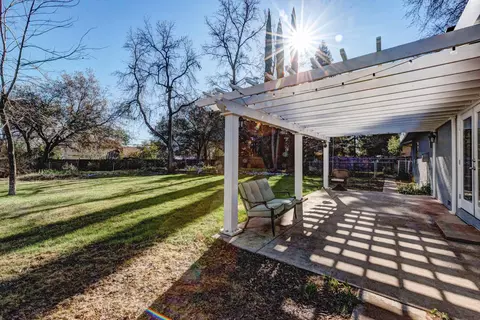 6953 Tucker Ln, Redding, CA 96002 photo 30