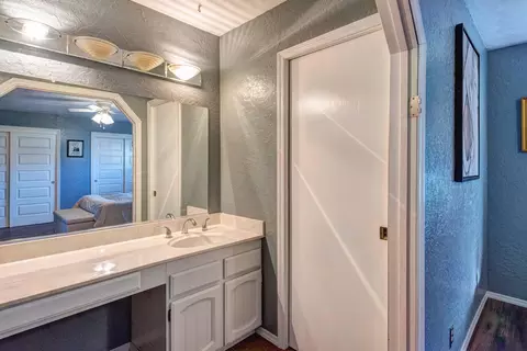 6953 Tucker Ln, Redding, CA 96002 photo 22