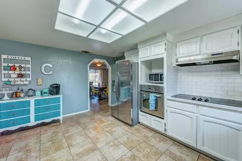 6953 Tucker Ln, Redding, CA 96002 photo 13