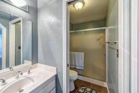 6953 Tucker Ln, Redding, CA 96002 photo 23