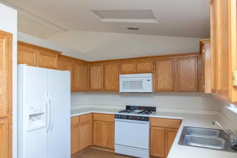 5541 Mill Pond Ln, Redding, CA 96001 photo 13