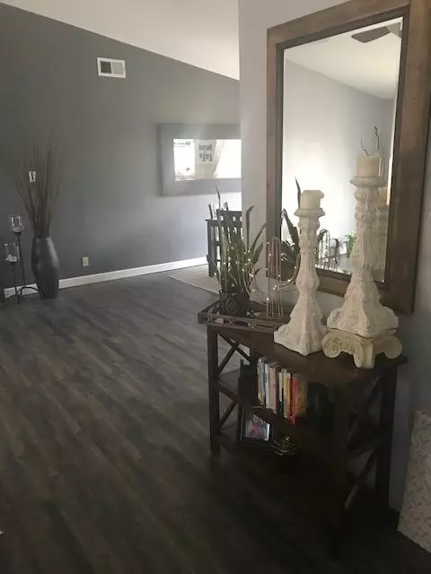 2857 Starlight Blvd, Redding, CA 96001 photo 8