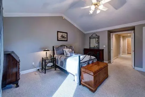 3498 Woodbury, Redding, CA 96002 photo 12