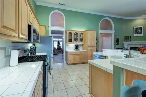 3498 Woodbury, Redding, CA 96002 photo 10