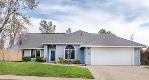 1297 River Ridge Dr, Redding, CA 96003 photo 1