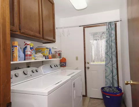 2234 Wilson, Redding, CA 96002 photo 12