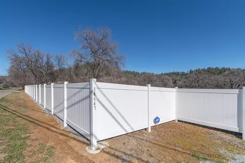 14647 Holiday, Redding, CA 96003 photo 23