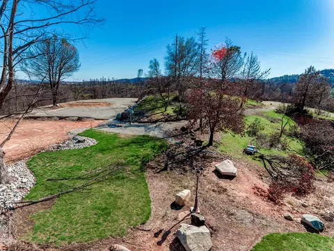 10913 Stacie Way, Redding, CA 96001 photo 4