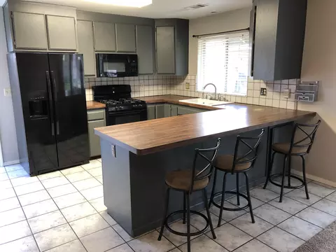 2185 Hacienda St, Redding, CA 96003 photo 9