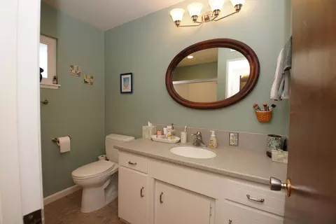 7057 Granada, Redding, CA 96002 photo 12