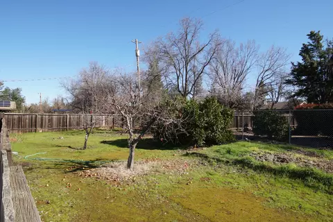 7057 Granada, Redding, CA 96002 photo 19
