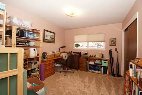 7057 Granada, Redding, CA 96002 photo 11