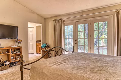 19667 Paso Robles Ave, Redding, CA 96003 photo 8