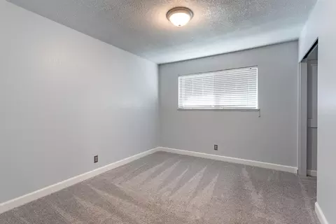 2846 Robert Ct, Redding, CA 96002 photo 14