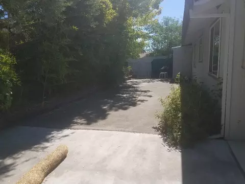 1296 Denton Way, Redding, CA 96002 photo 4