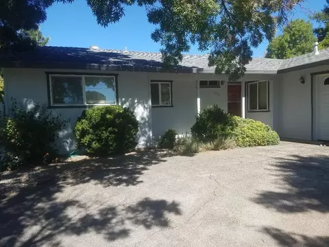 1296 Denton Way, Redding, CA 96002 photo 1