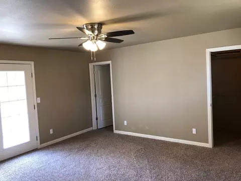 853 Lincoln St, Red Bluff, CA 96080 photo 10