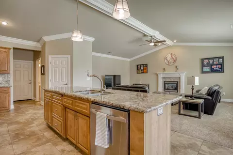 3091 Madison River Dr, Redding, CA 96002 photo 16
