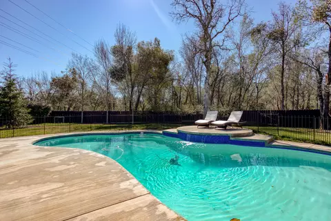 3091 Madison River Dr, Redding, CA 96002 photo 3