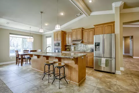 3091 Madison River Dr, Redding, CA 96002 photo 10