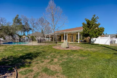 3091 Madison River Dr, Redding, CA 96002 photo 40