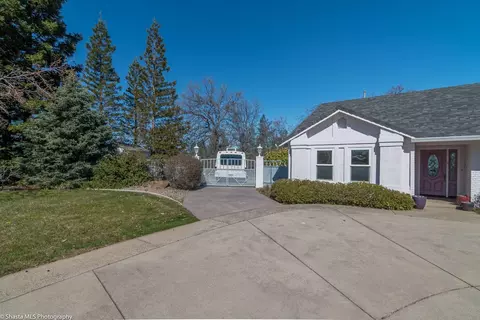 2638 Dawnridge Dr, Redding, CA 96001 photo 3