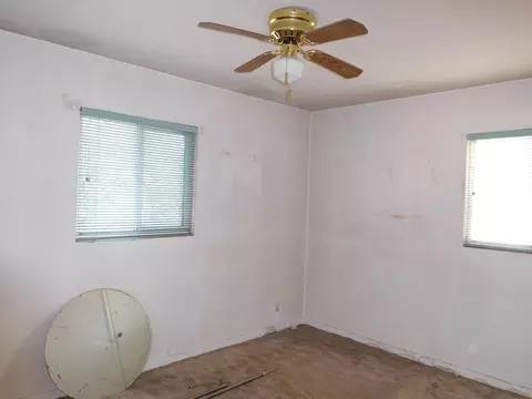7059 White Oak Dr, Anderson, CA 96007 photo 5