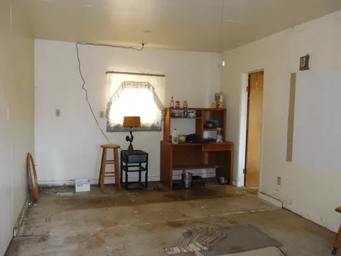 7059 White Oak Dr, Anderson, CA 96007 photo 9