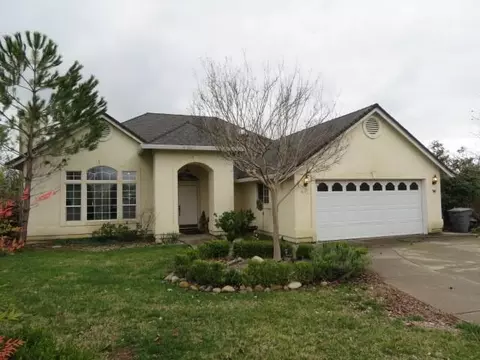 915 Hillsdale Ct, Redding, CA 96003 photo 2