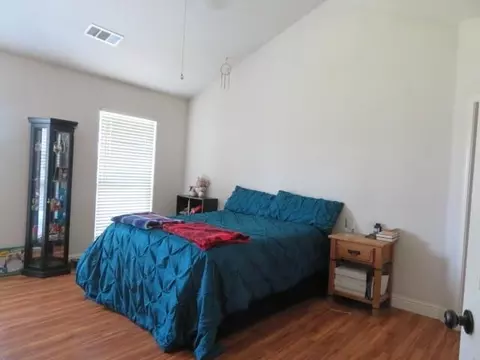 915 Hillsdale Ct, Redding, CA 96003 photo 7