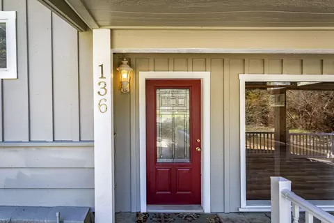 136 Quartz Hill Rd, Redding, CA 96003 photo 5