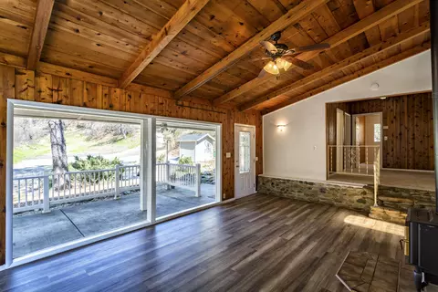 136 Quartz Hill Rd, Redding, CA 96003 photo 8