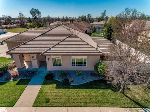 2385 Voltaire Way, Redding, CA 96003 photo 4