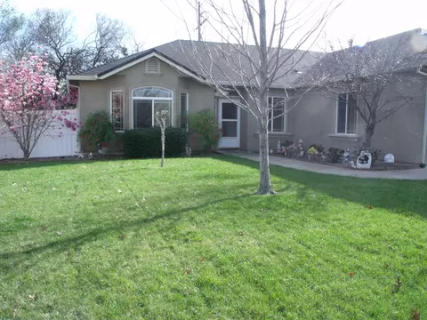 2403 Petroglyph St, Redding, CA 96002 photo 13